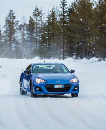 SUBARU-BRZ-lr-18